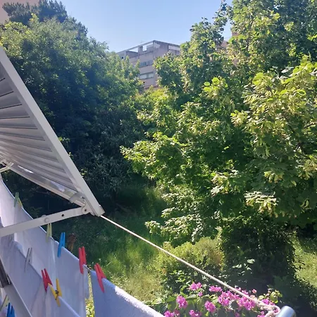 Tony Close To Everything Apartman Split