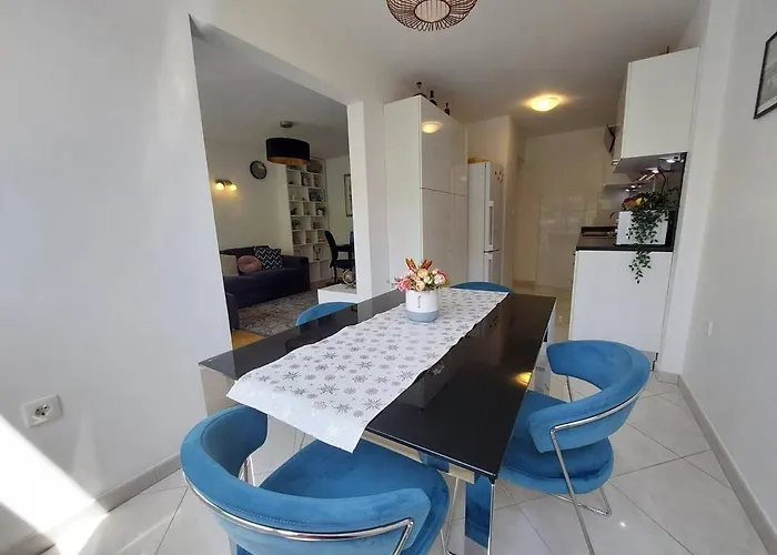 Апартаменты Tony Close To Everything