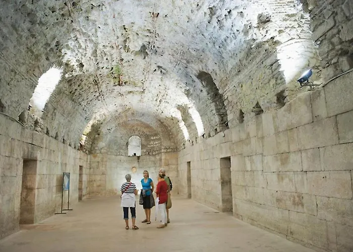 Tony Close To Everything