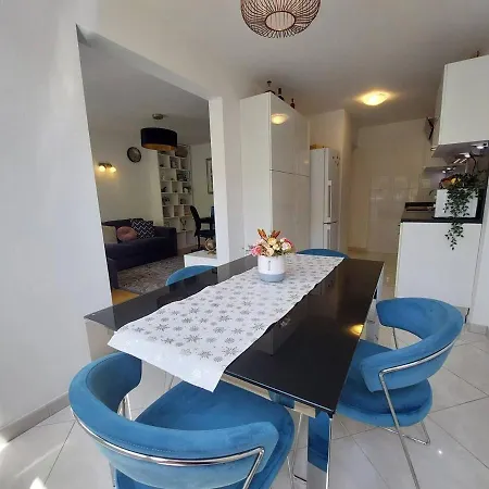 Appartement Tony Close To Everything